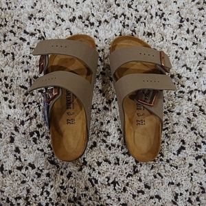 Birkenstock Arizona Birkibuc Stone New With Box